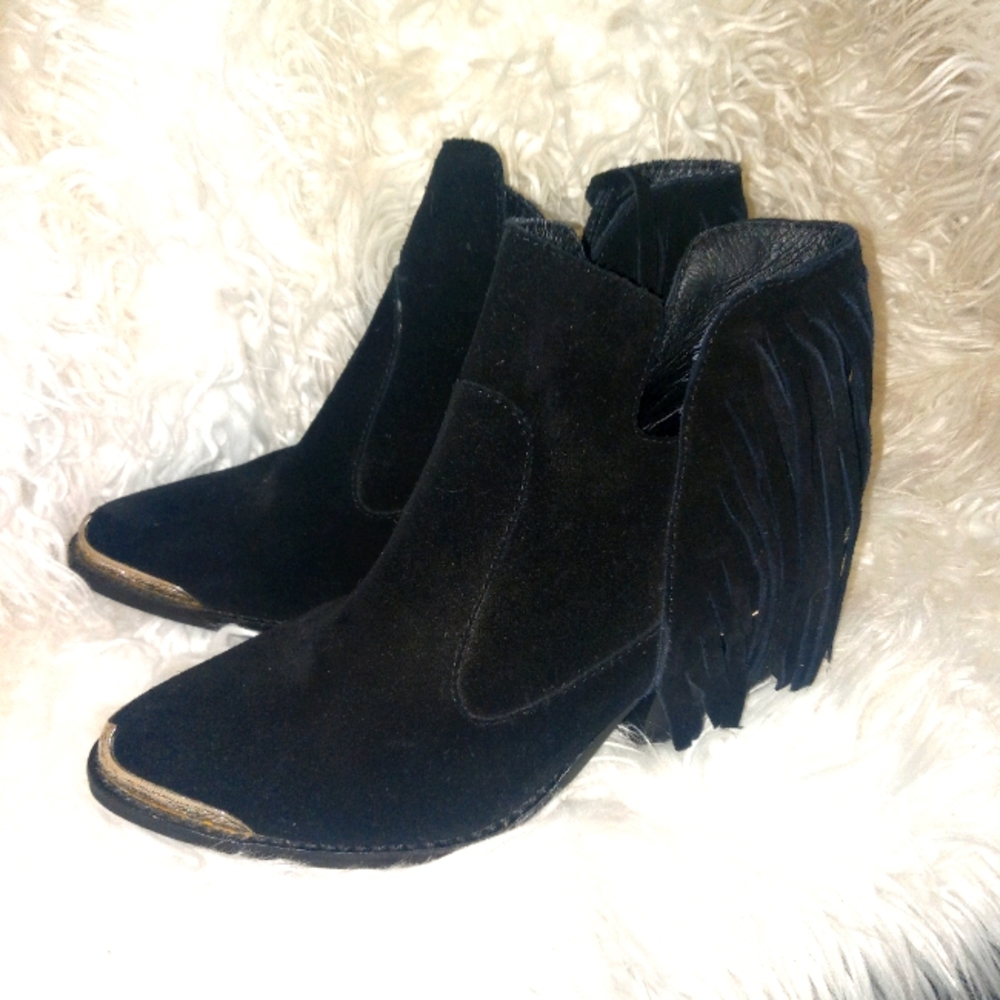 Catherine malandrino ankle boots